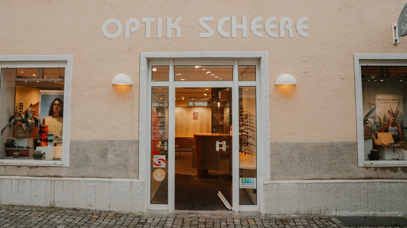Außenansicht Optik Scheere in Erding